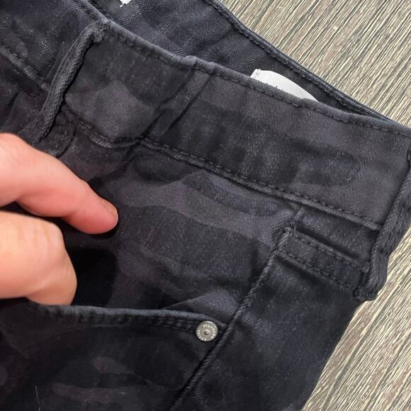 Social Standard By Sanctuary Ankle Skinny Jeans High Rise Black Camouflage Sz 6 - Picture 2 of 11
